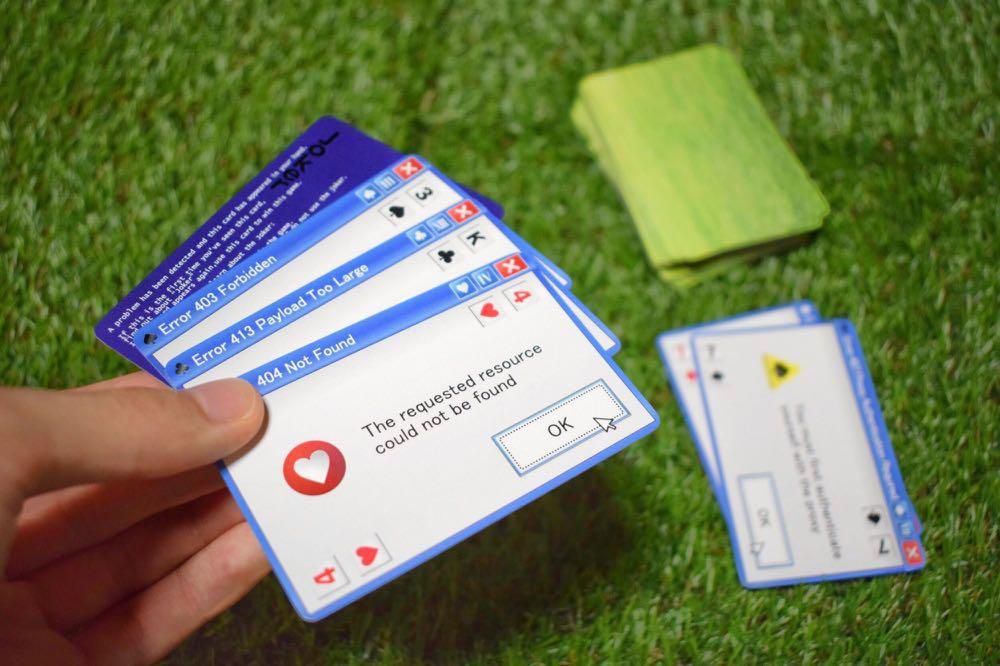 微軟當機資料夾、一氧化二氫水壺!日本發明家MONYA 「以崩潰世人為己任」有梗設計雜貨