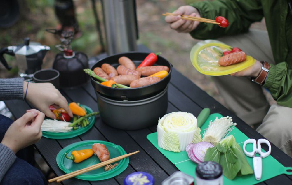 包餃子餐盤密封袋！韓國「Calzone」設計收納餐盤、可加熱多功能獲紅點設計獎