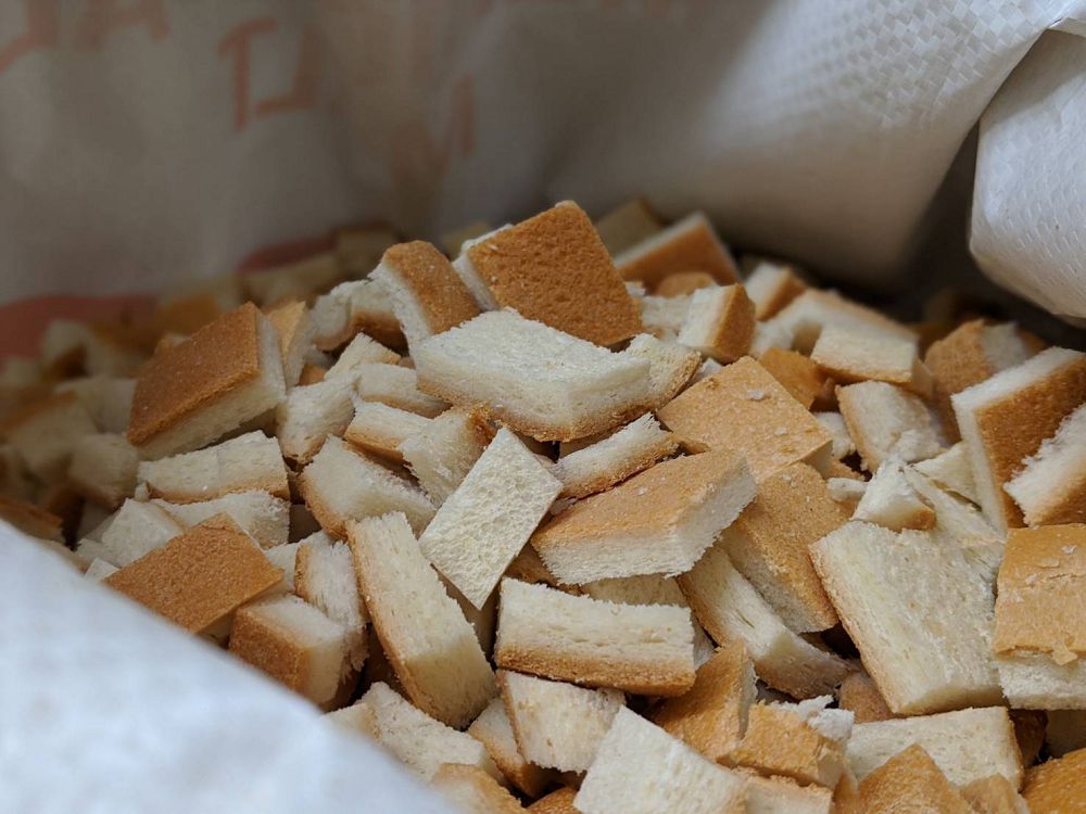 回收吐司邊釀造！酉鬼啤酒「吐司去(掉的)邊大冰紅」擁有台灣早餐店風味的啤酒