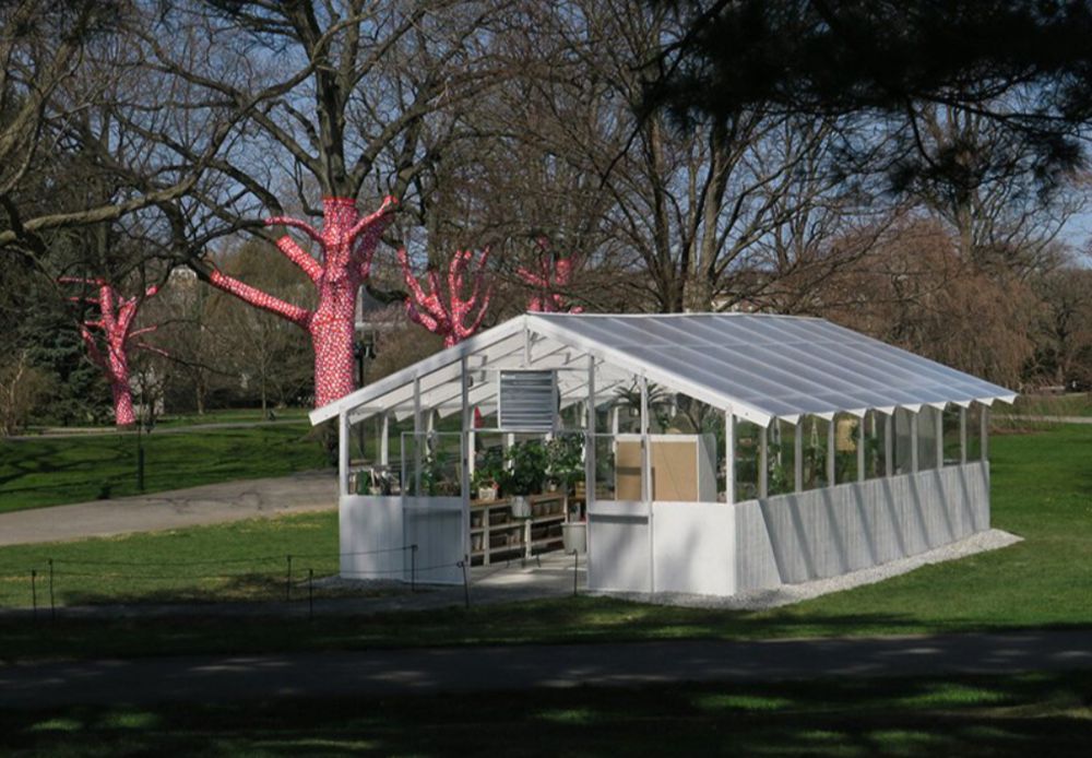 草間彌生《宇宙自然》紐約植物園開展！跳舞南瓜、無限鏡屋、圓點樹等奇幻裝置