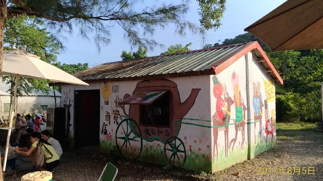 陽光、自然、悠閒－綠色隧道中的台東 2626 市集