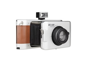 [消費情報]Lomography 年度盛事：全新中片幅相機 Belair X 6-12 開始預購！