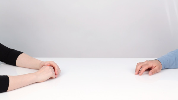 我的、你的、我們的，溝通檯燈串起同事間的交流電