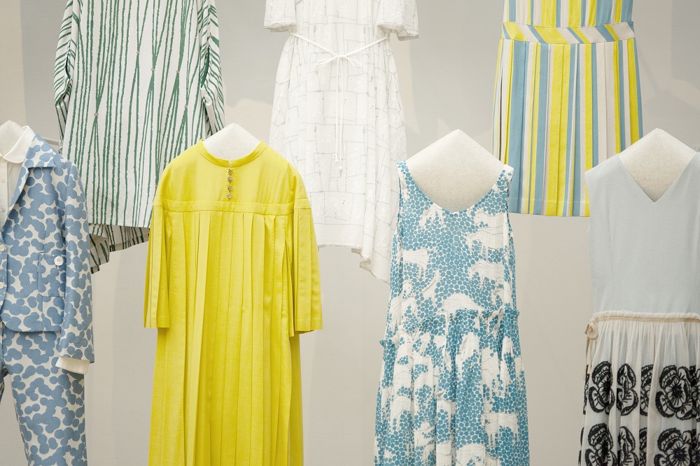 皆川明《TSUZUKU》亮相高美館！8大主題展出經典布料、服裝、插畫設計等950件作品