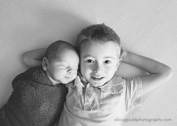 萌度百分百！溫暖你我他的新生兒攝影集