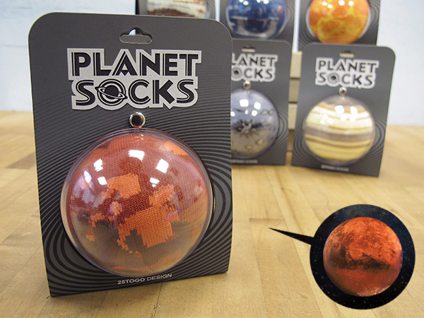 【生活玩物】哥穿的不是襪子，是品味：25TOGO 造型球襪