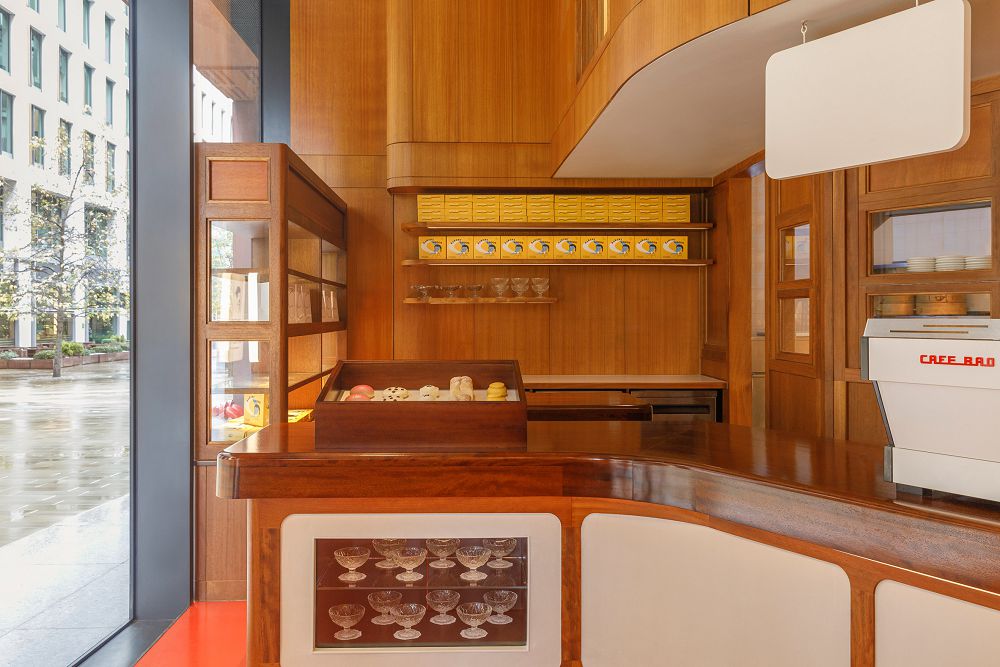 倫敦「BAO Kings Cross」刈包咖啡廳登場！以大稻埕波麗路西餐廳為靈感的復古美食空間