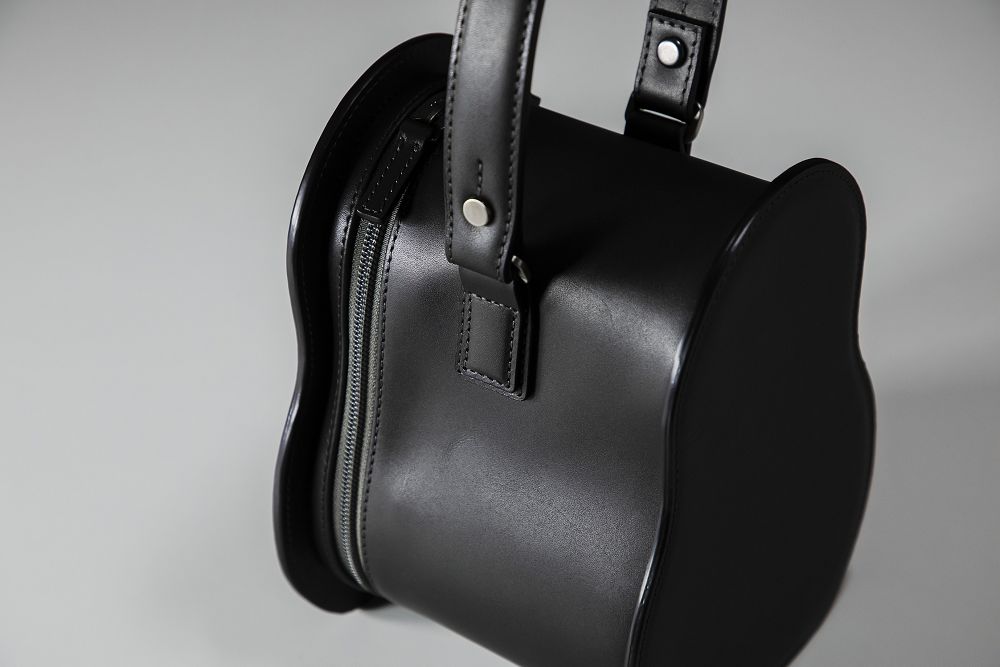 雪人專屬皮革袋！保冷塑形、鼻子專屬收納袋，土屋鞄職人大展玩心實現把雪人帶回家之夢