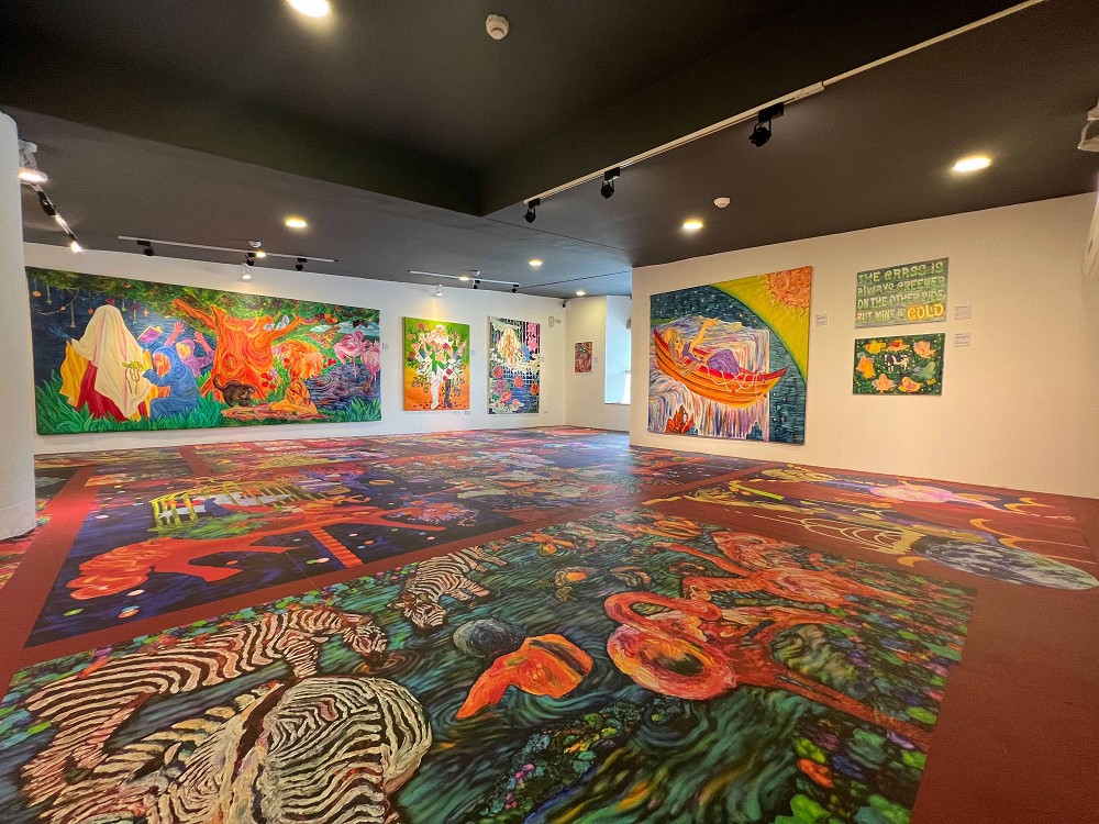 屏東看海美術館「華麗的綻放」展覽！6公尺高貪食兔、港邊萌兔雕塑亮相