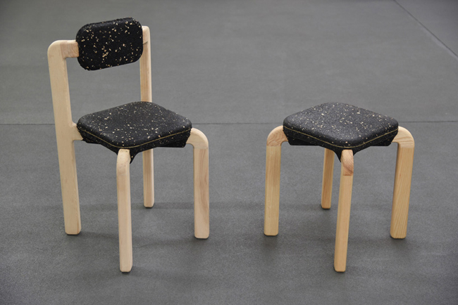 回收橡膠的 Macaron 椅，設計巧思藏在斑點裡