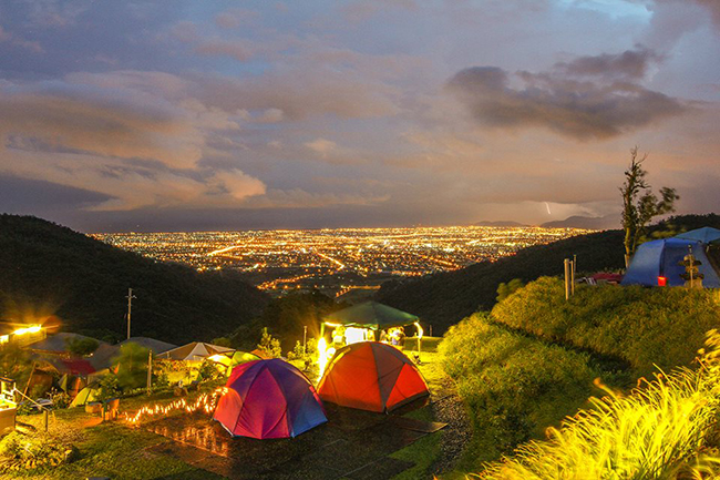 抬頭就能擁有整片星空！超夢幻露營地推薦