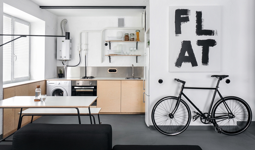 用布簾當隔間！俄羅斯 10 坪單身男子簡約公寓