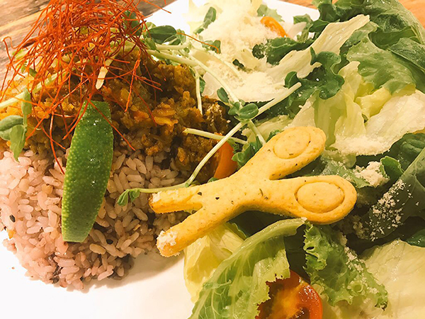 寫張明信片給朋友吧！日本東京文具主題咖啡廳再現