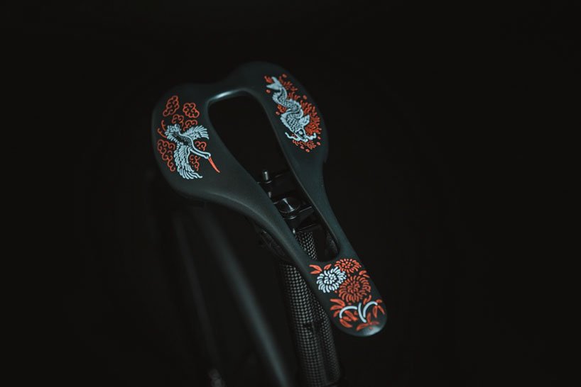 超精緻手繪東洋風格花紋自行車 scalatore samurai！捷克插畫師繪出龍紋、武士圖騰的個性車款