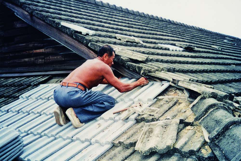 不只顏振發的電影手繪看板!《大井頭放電影:臺南全美戲院》收錄全美70年精彩大小事