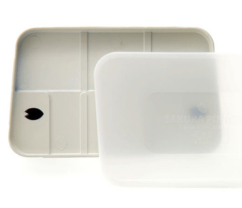 跳脫傳統，讓你室內灑滿花的櫻花瓣打洞器！