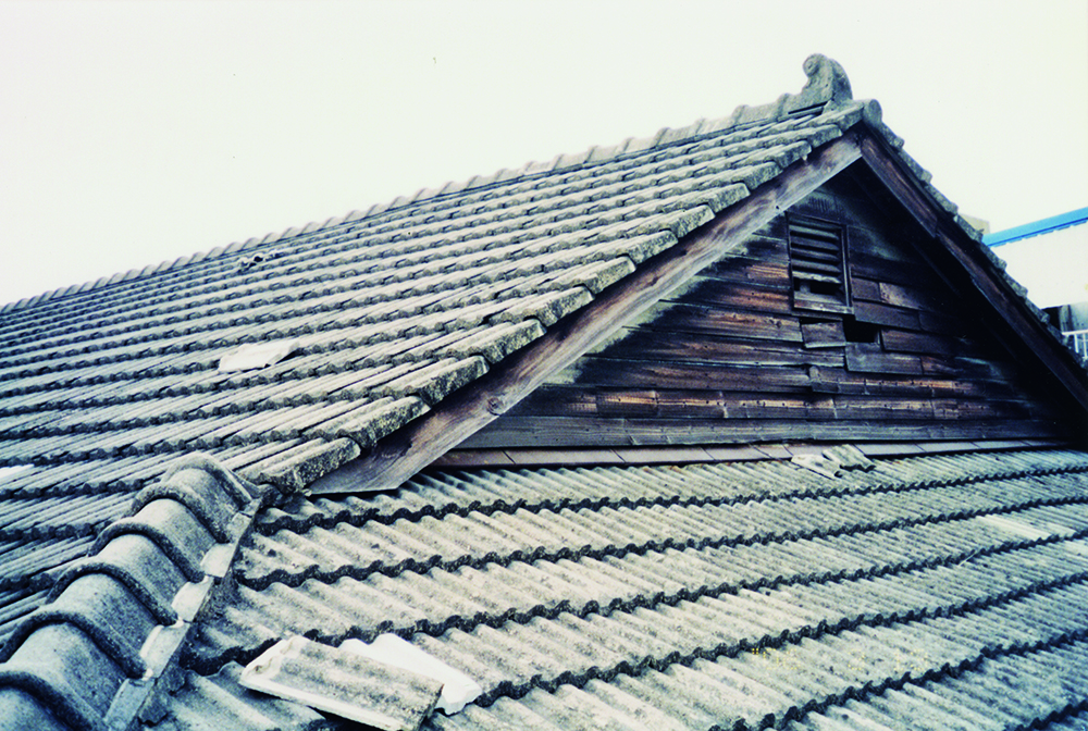 不只顏振發的電影手繪看板!《大井頭放電影:臺南全美戲院》收錄全美70年精彩大小事