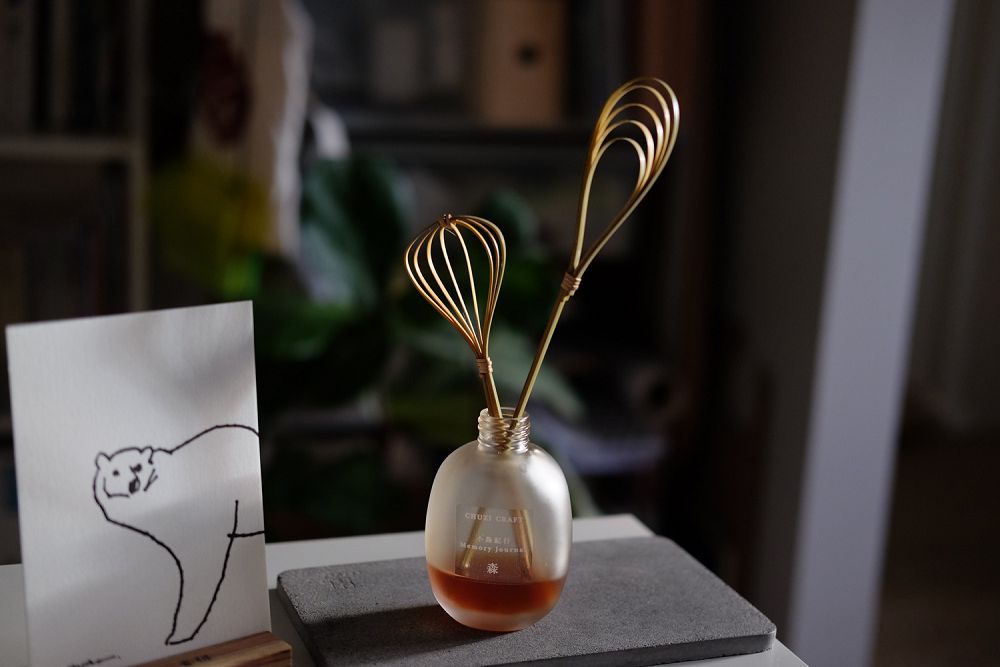 竹編擴香棒、木屑香氛袋、英國文青愛用... 7 大話題質感香氛逸品,讓秋冬日常的香氣注入新鮮感