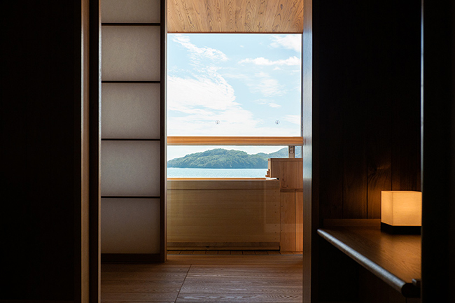 瀨戶內海漂浮旅館「guntû」!飽覽無敵海景的海上移動旅館