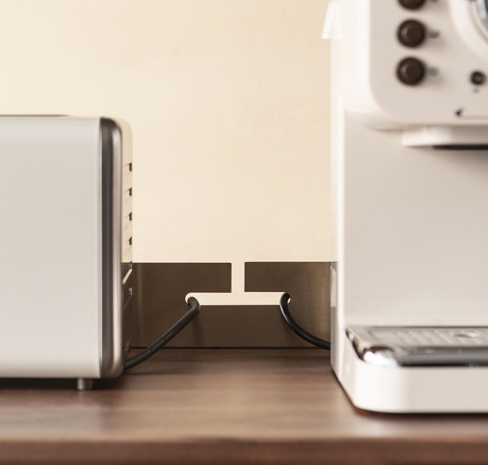 廚具、碗筷最美的家「木織餐邊櫃」！台灣設計師以中式復古與簡約溫潤工藝呈現家具的古典美