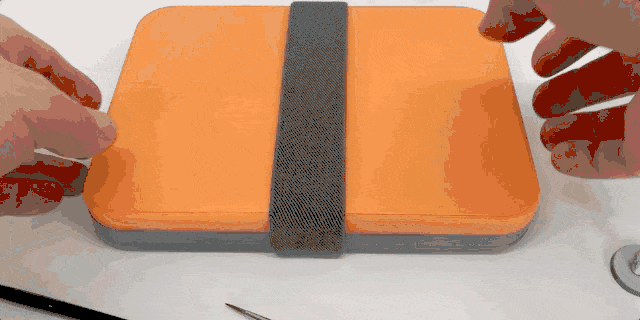 上架一天3,300人贊助！能讓顏料維持數天也水嫩好用的保水調色盤 Everlasting