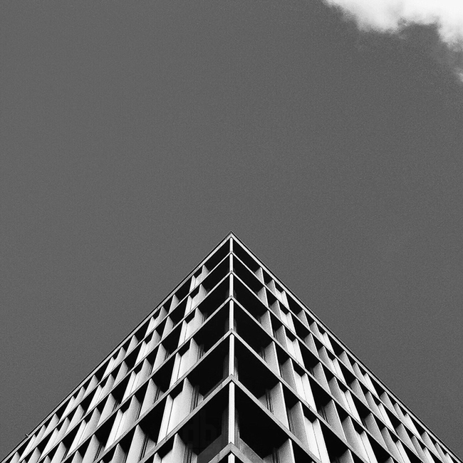 建築的三角崇拜！「幾何俱樂部」全球同步開張