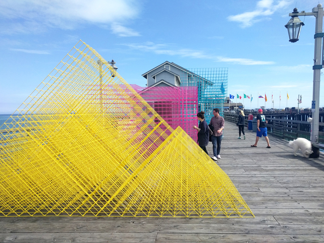 將鹹味微風建築化，加州海邊的涼亭 Runaway