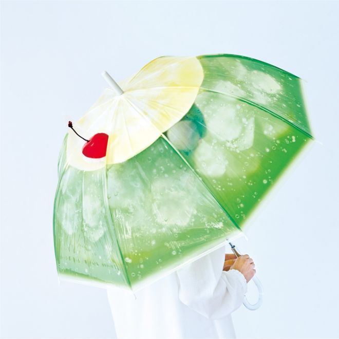 日本YOU + MORE!推奶油蘇打汽水透明傘！3款汽水色調成清透夢幻雨傘