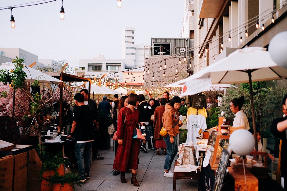 台南 U.I.J Hotel & Hostel 友愛街旅館「跨過祭 Crossover Fest.」！ 跨年夜音樂、美食市集 2020 慢走不送