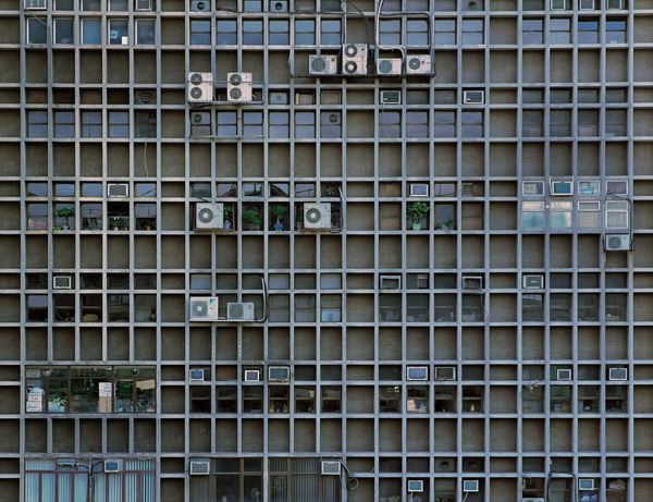 這可不是接龍還是電腦壞掉！密密麻麻的城市風景