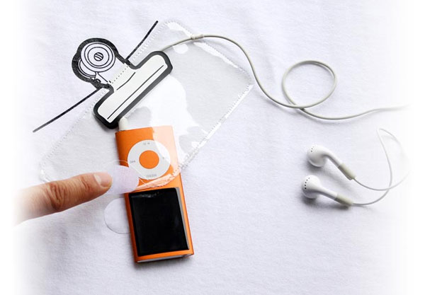 讓你的手機或隨身聽變成 T-Shirt 設計的一部分