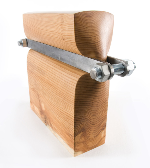 木頭竟然軟的像麻糬？！不是魔術是藝術的「扭曲」