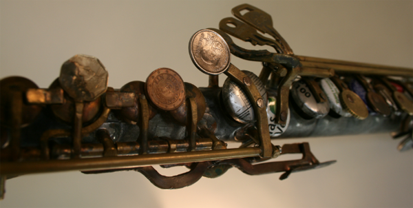 群眾集資垃圾再製成樂器，改變巴拉圭貧窮小孩的未來