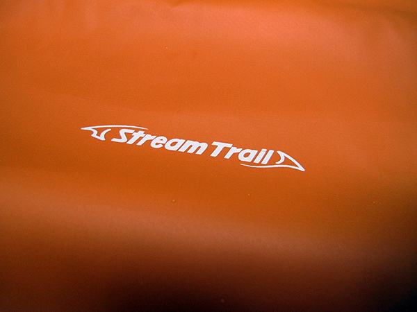 【生活玩物】梅雨季，你需要一個防水好包