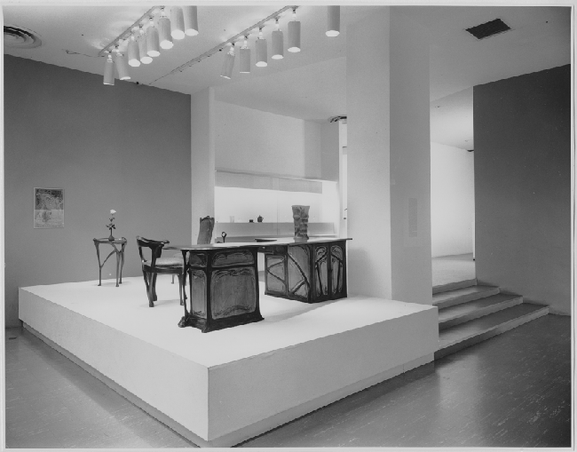 一次看盡 87 年的場佈美學，MoMA 展覽攝影史免費上線囉！