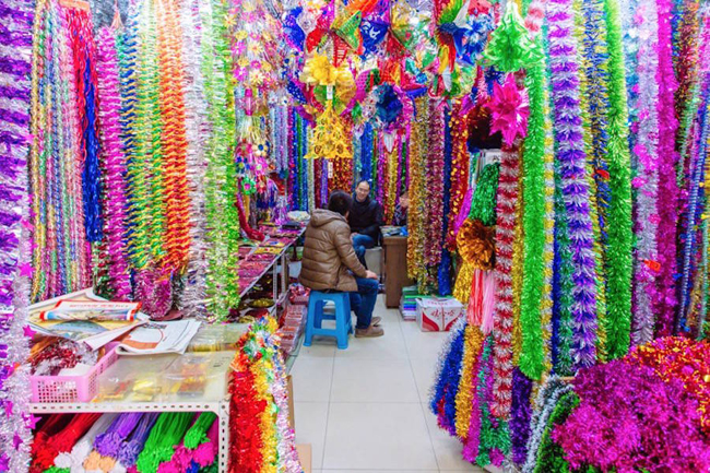 密集恐懼症禁地!中國「不留餘地」的七彩商場