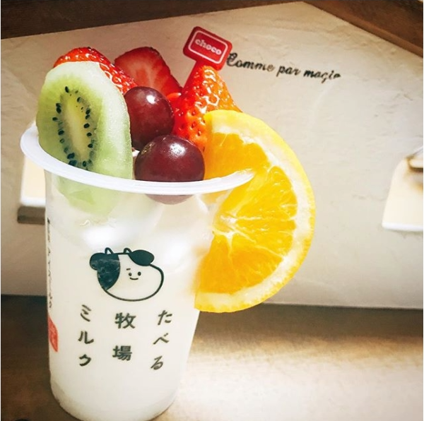 風靡日本「能吃的牧場牛奶」冰淇淋，IG 創意無限新吃法快來試試看！
