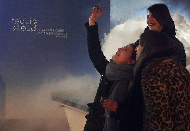 又下雨，也是醉了！龍舌蘭酒雲飄到德國柏林