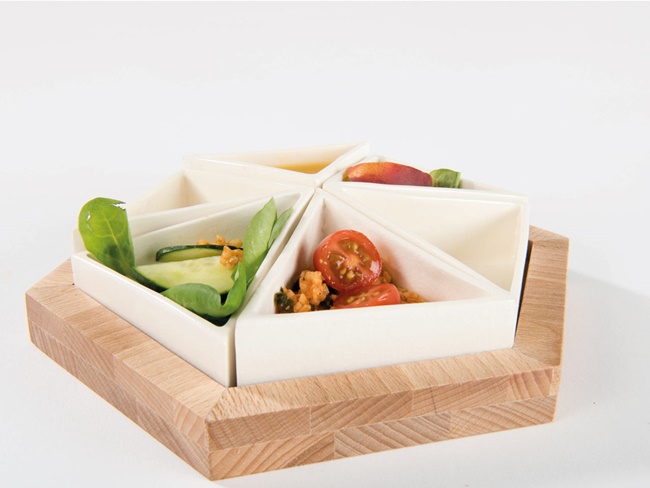 拼湊你的三角食器，眼鼻口一起享受美食饗宴