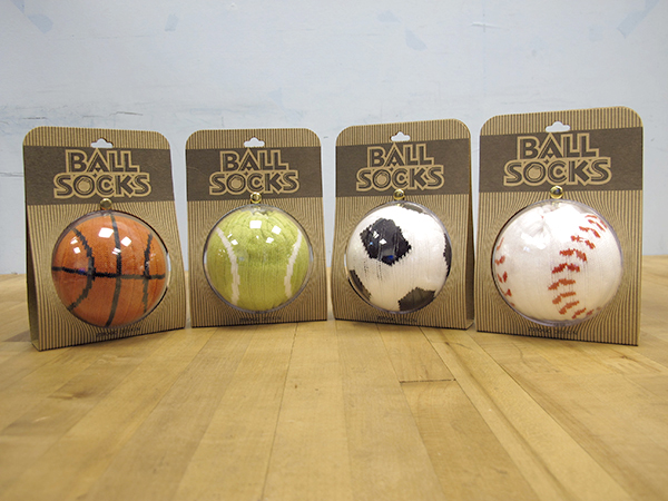 【生活玩物】哥穿的不是襪子，是品味：25TOGO 造型球襪