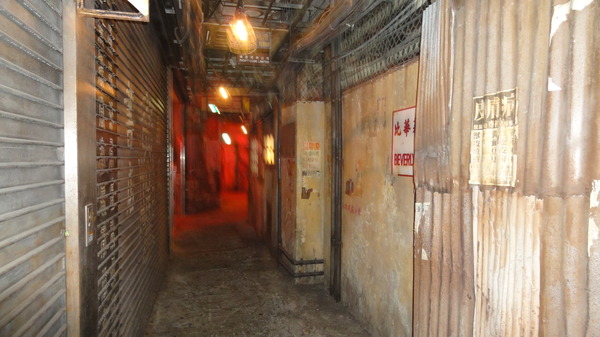 百分百模擬香港九龍寨城的日本電玩遊樂場