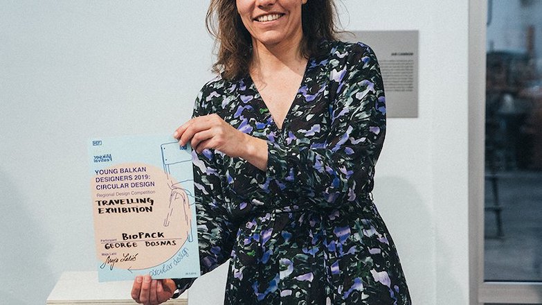 包裝 = 種籽＋土壤？希臘設計師創意打造會發芽的超「生氣」環保雞蛋盒 biopack！