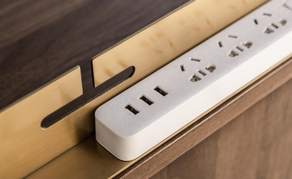 廚具、碗筷最美的家「木織餐邊櫃」！台灣設計師以中式復古與簡約溫潤工藝呈現家具的古典美