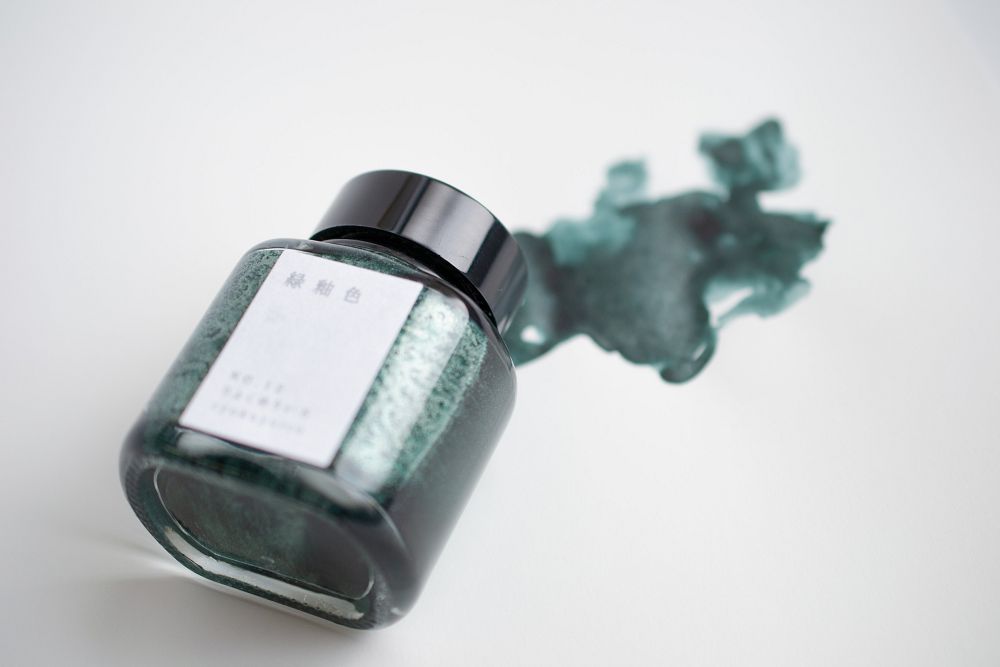 文具控必買！京都TAG文具「光墨水」以太陽、月亮光為靈感的質感墨色