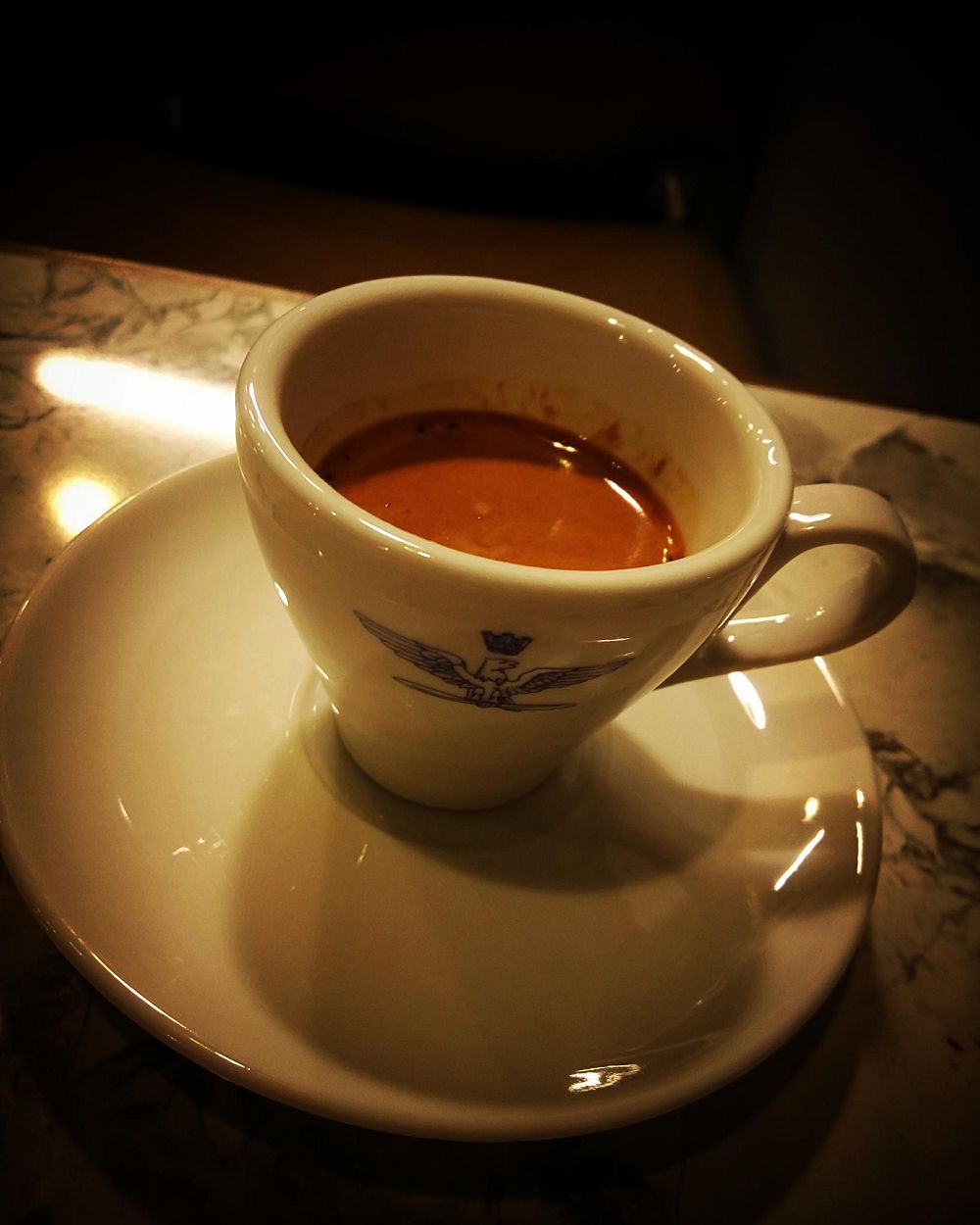 台北3間風格深夜咖啡廳！走訪Costumice Café、北風社、黑露咖啡館