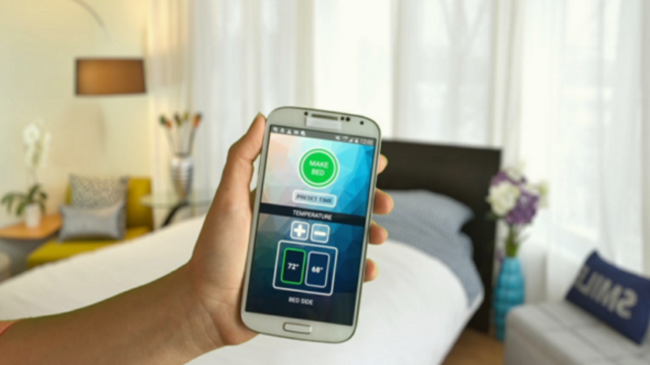 會自動鋪床還能加熱降溫的「智慧控溫棉被 SMARTDUVET BREEZE」