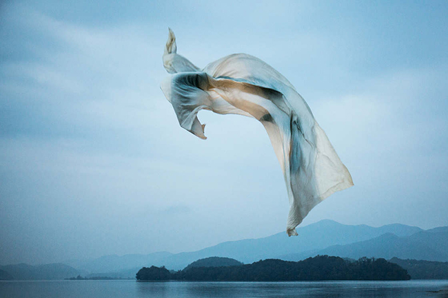 你還記得他嗎？飄蕩於空中的陌生面孔