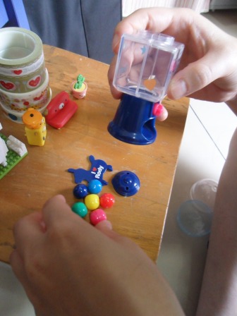 (開箱文)輕鬆扭一下！ Rody跳跳馬化身迷你扭蛋機