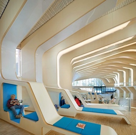 在鯨魚的肋骨裡讀書？融合海洋與城市文化的挪威Vennesla圖書館