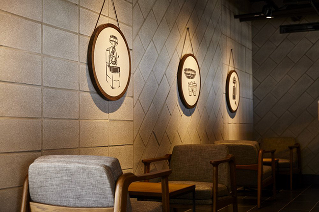 全台灣最北端星巴克！馬祖成唯一開暖氣門市 空間結合藍眼淚+石屋建築意象